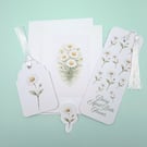 Daisy April Birth Flower Mini Gift Set - Botanical Card, Bookmark & Gift Tag