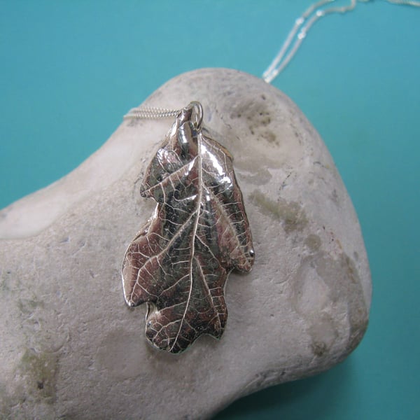 Hallmarked Fine silver oak leaf necklace