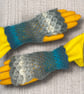 Crocheted Fingerless Dragon Scale Gloves - Image 7