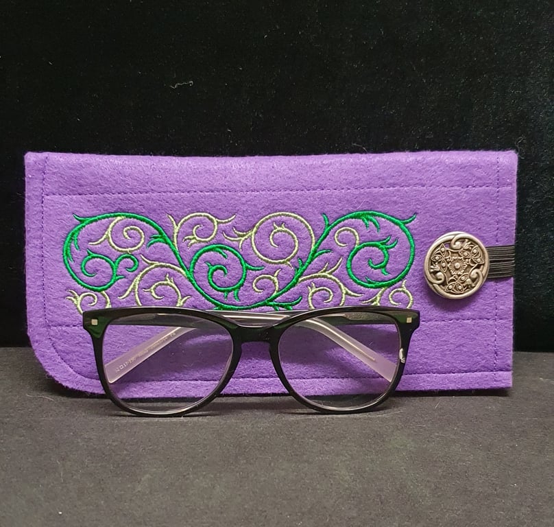 Elegant Glasses Case