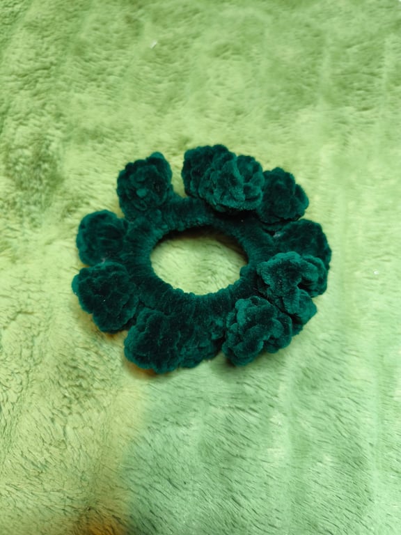 Forest Green Small Scrunchies Hair Tie