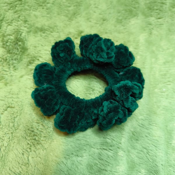 Forest Green Small Scrunchies Hair Tie