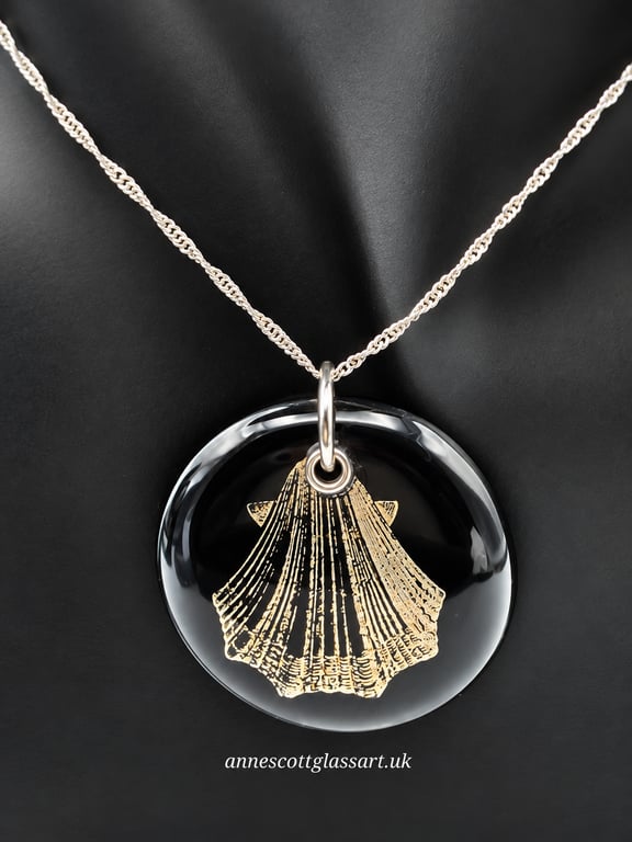 Small Scallop Seashell Fused Glass Pendant with Real Platinum Lustre Motif
