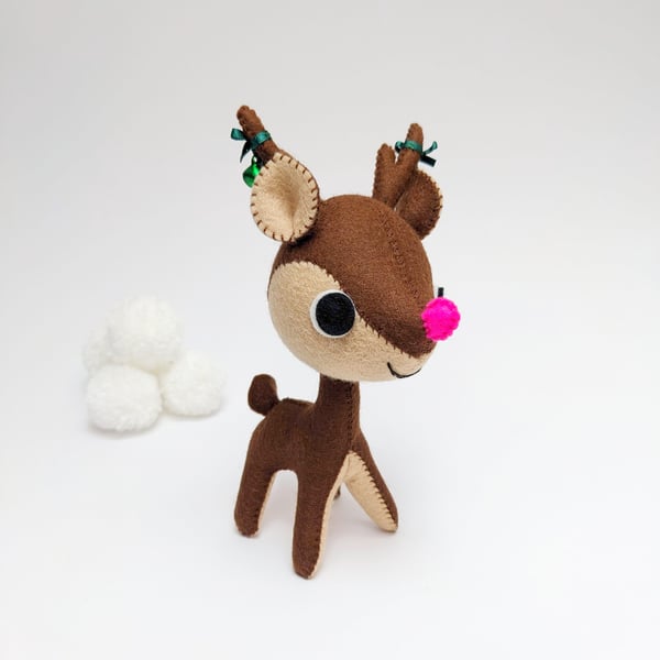 Festive Reindeer Christmas ornament