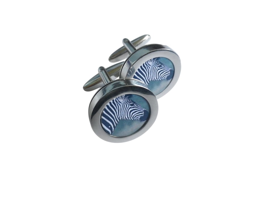 Zebra cufflinks, free shipping, gift wrapped, terrific image, Ref 1234