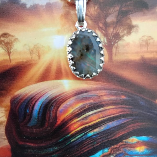 AUSTRALIAN BOULDER OPAL PENDANT 