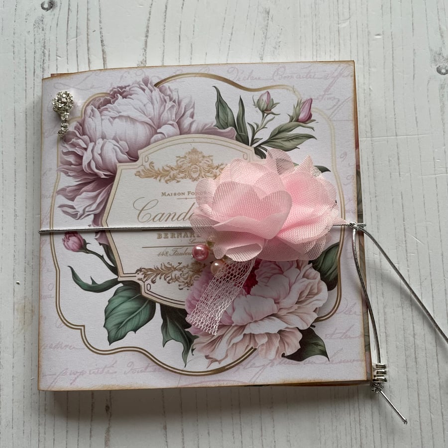 SOLD - Folio - Vintage Peonies Flip Folio PB11