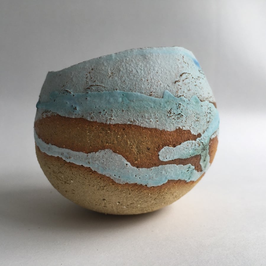 Small Pebble Candle Holder 