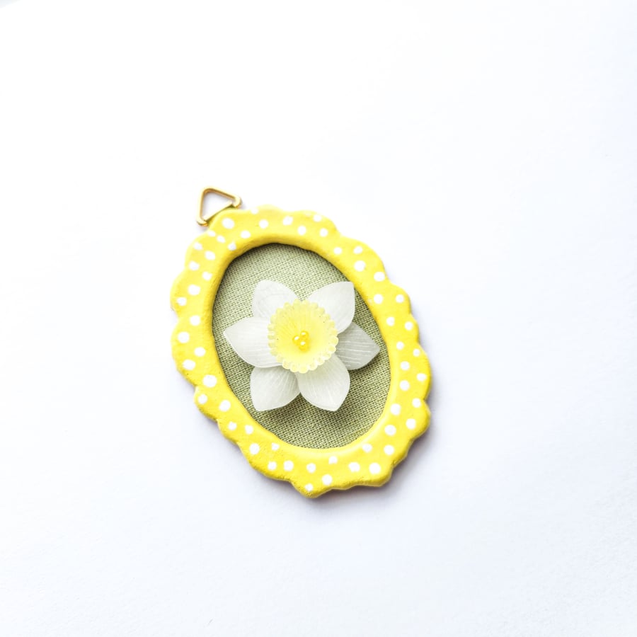 Tiny Floral Wall Hanging - Handmade Botanical Art, Spring Flower Hanging