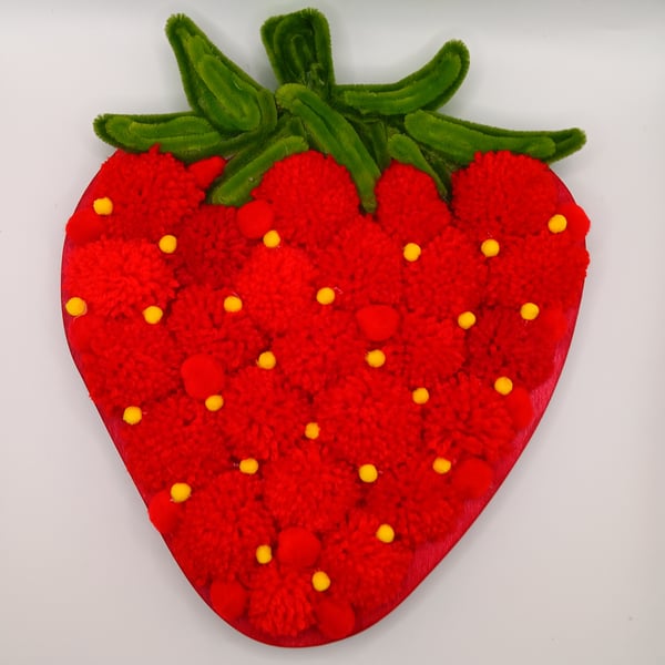 Pom pom hanging Strawberry 