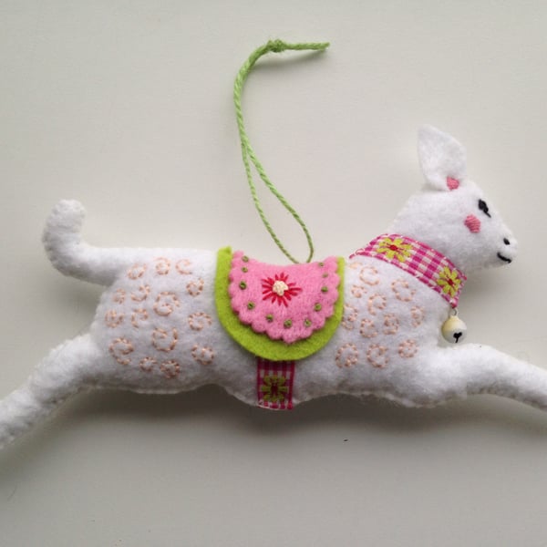 Spring Lamb hanging decoration 