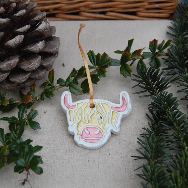 "Wee Coo" Highland Cow Hanging Christmas Tree Decoration "Jessie"