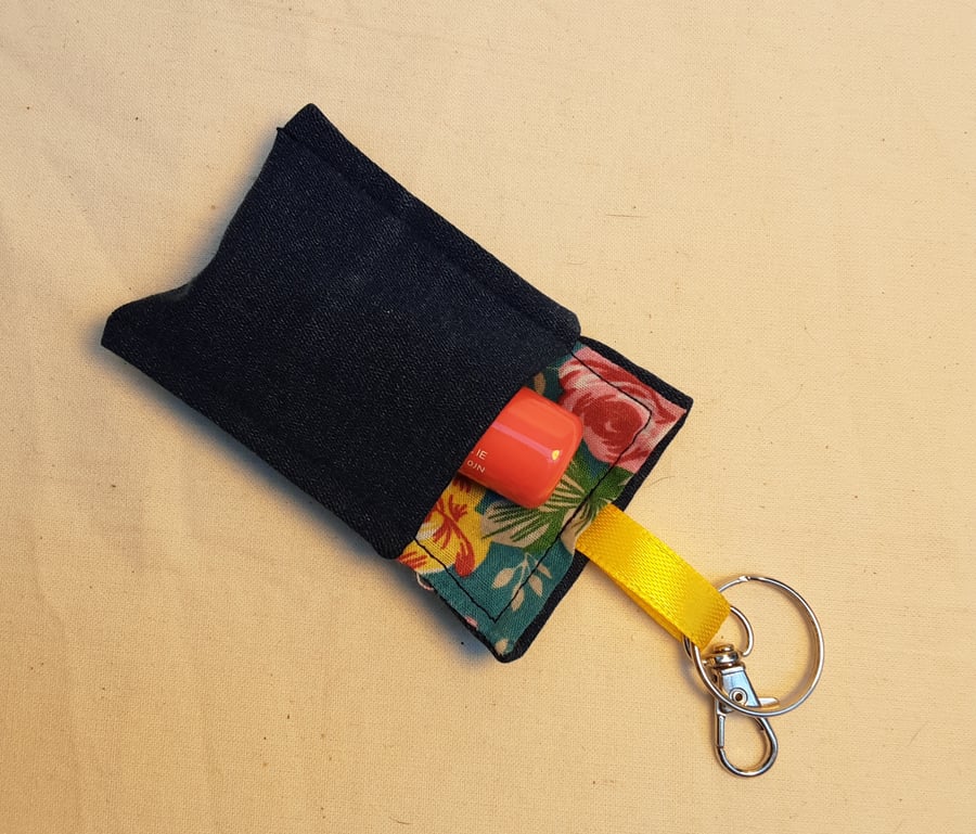 Lip balm holder keyring