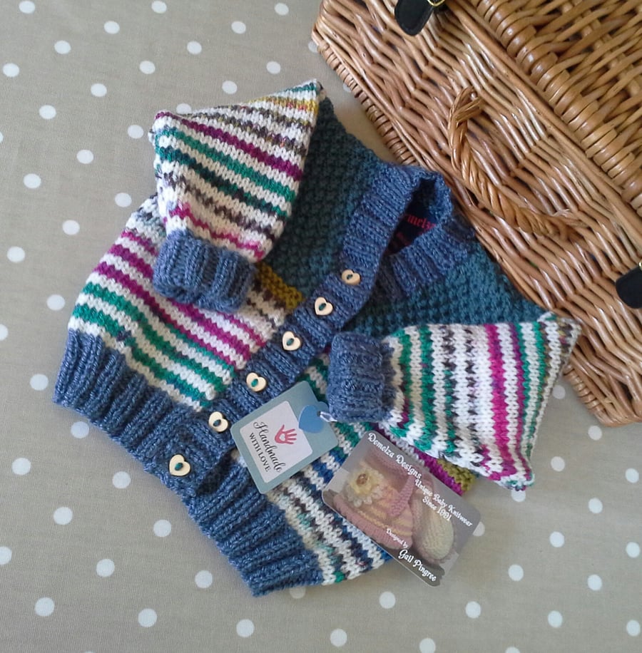 Unisex Baby Hand Knitted Cardigan  6 - 12 months size