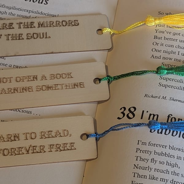 Wooden Bookmark with Quote and Coloured Tassel