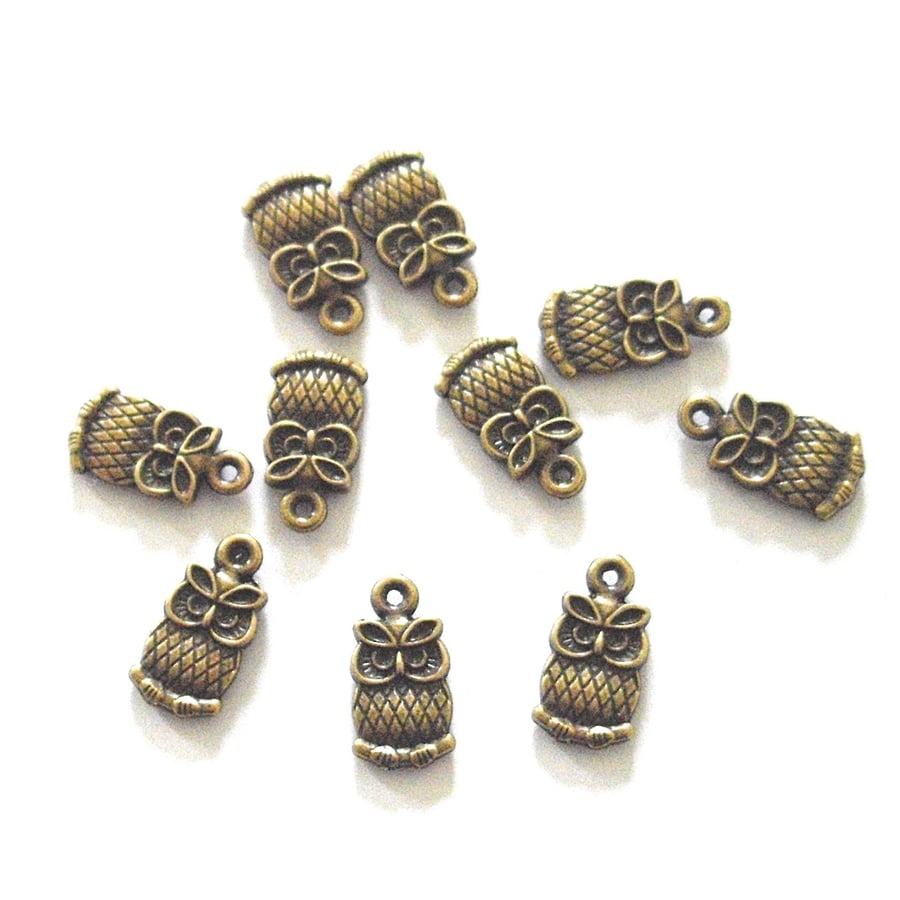 50 x Bronze Tone Owl Charms