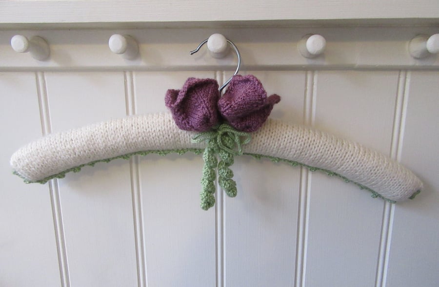 Coat hanger clothes hanger - Queen of the night tulip