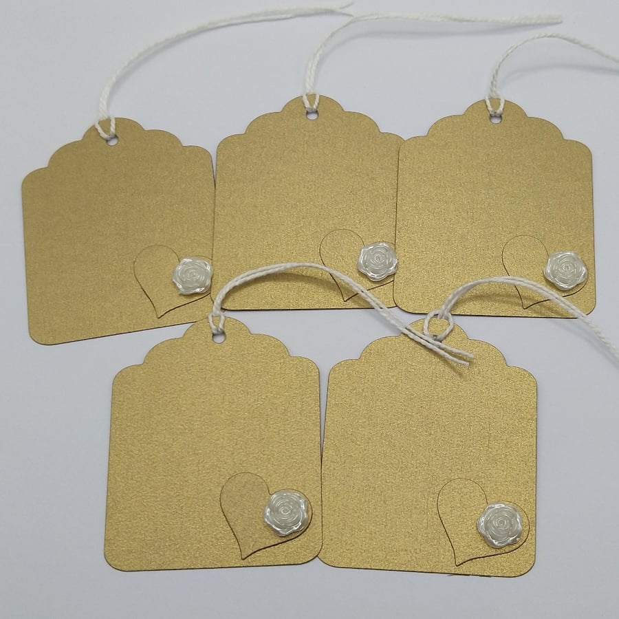Shimmer Gold Gift Tags with a Die Cut Heart and Rose Embellishment x 5