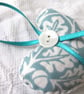 SET OF 3 WILLIAM MORRIS LAVENDER BAGS - HEART SHAPED - Image 3