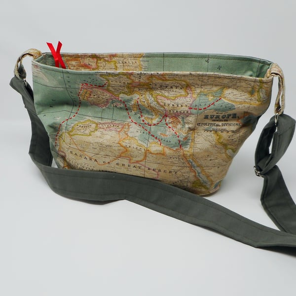 Shoulder bag in map fabric with embroidered shipping lanes