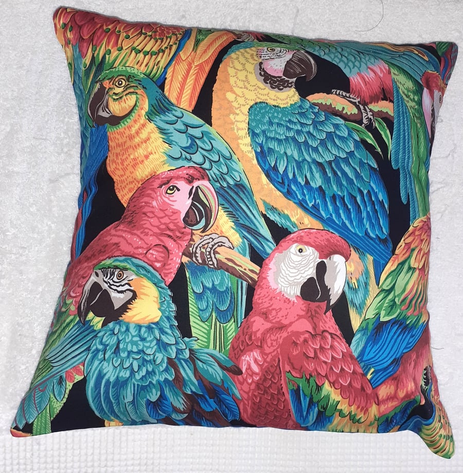 colourful Parrotscushion 