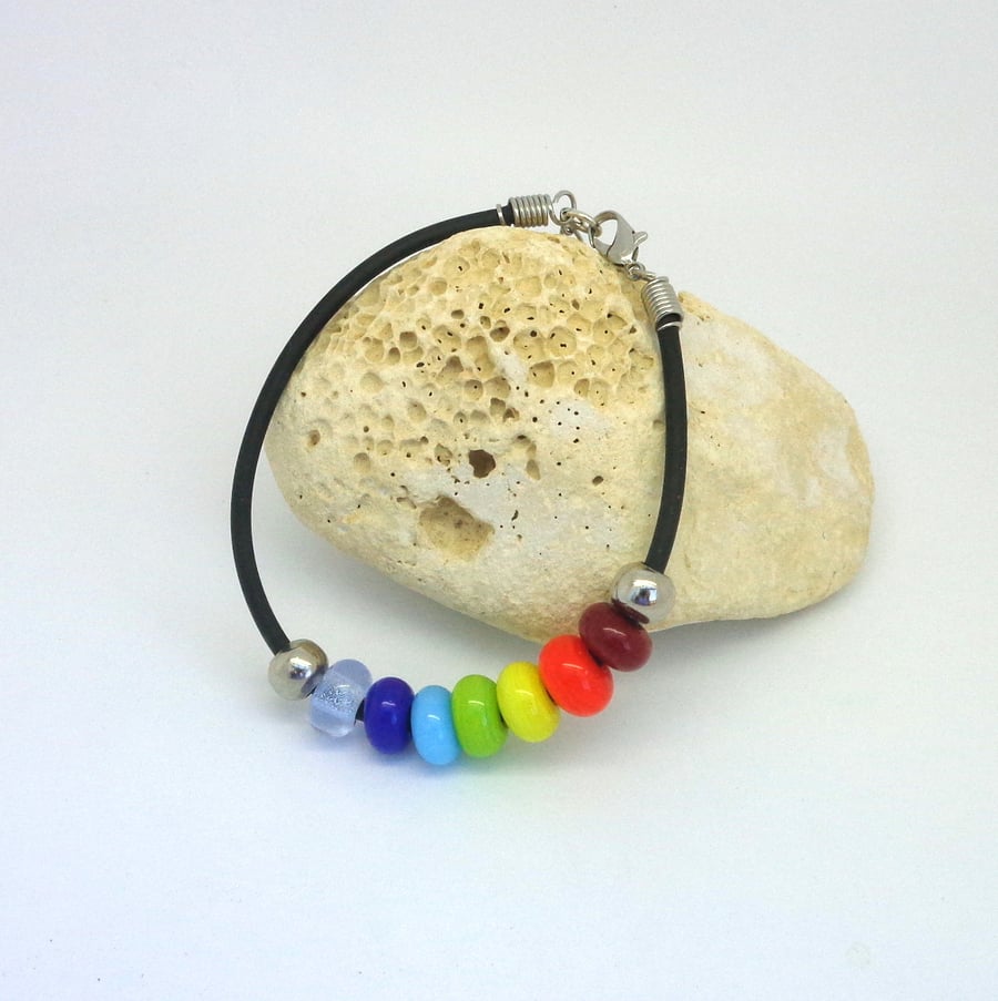 Bracelet lampwork glass rainbow beads 