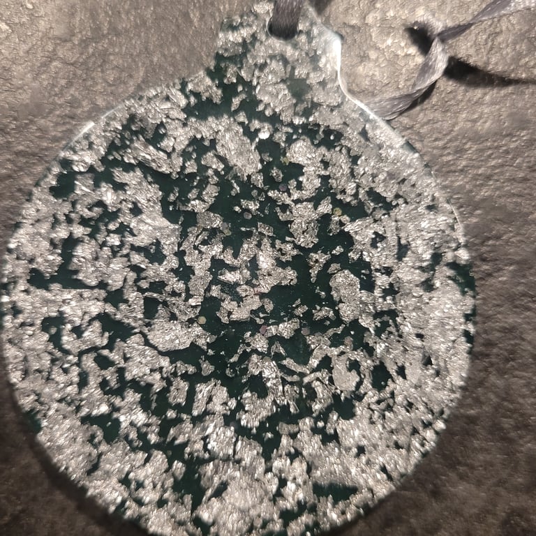 SALE  christmas tree decoration Free Postage UK