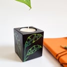 Small tea light holder with Monstera Obliqua Peru leaves