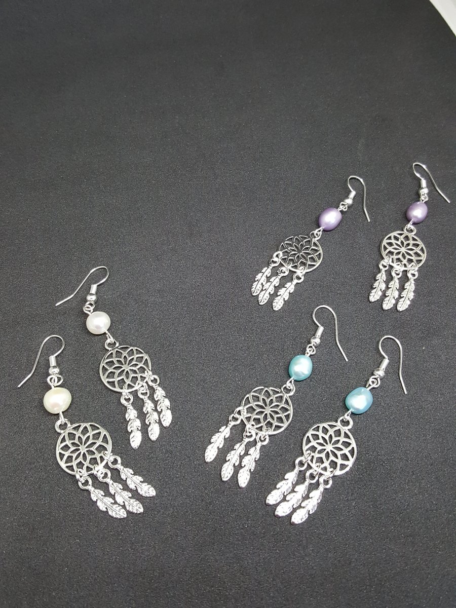 Dreamcatcher pearl earrings