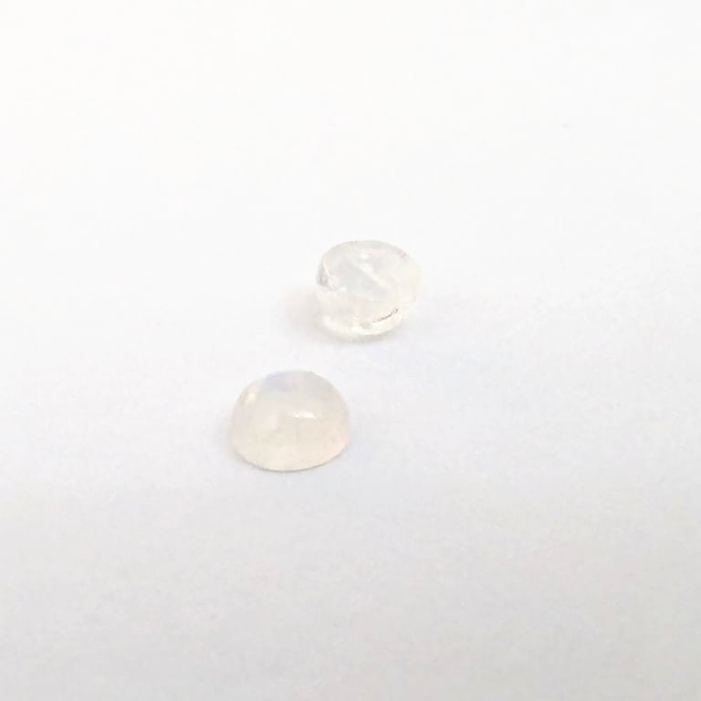 QTY 10 Moonstone 5 mm Cabochon cut