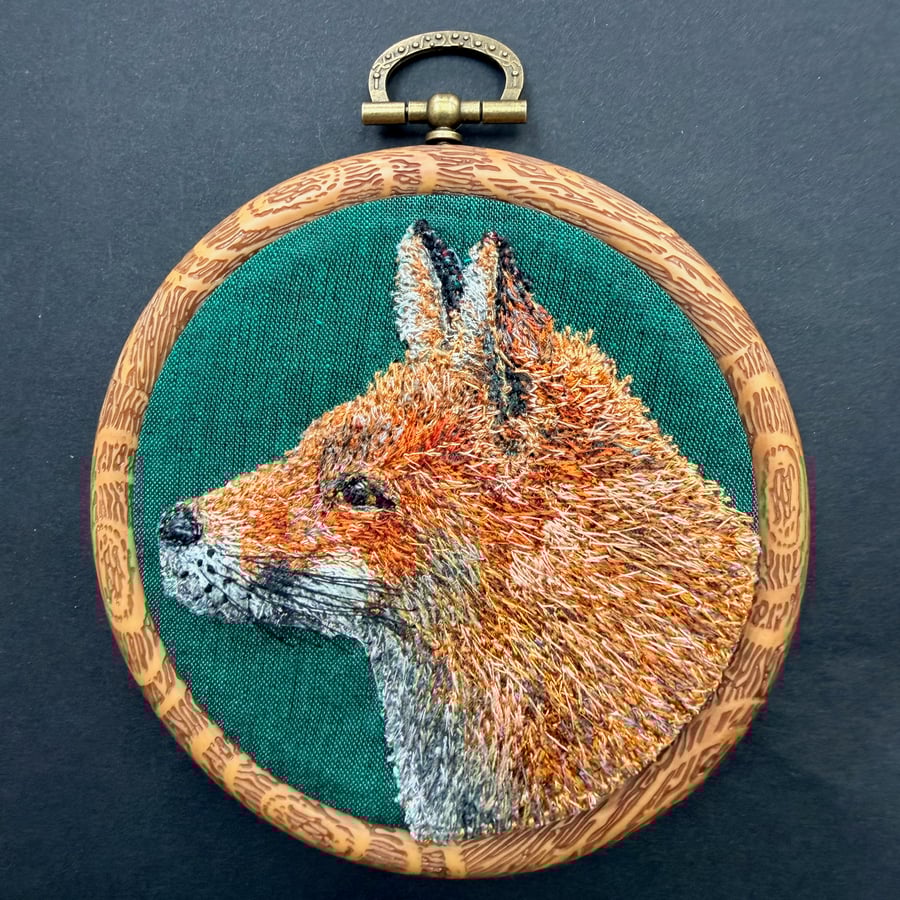 Freemotion embroidery fox
