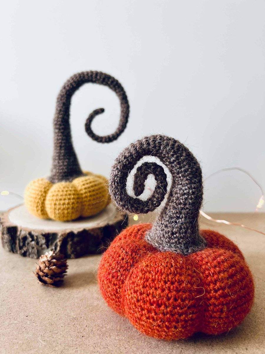 Burtonesque Pumpkins, Amigurumi Crochet Pattern