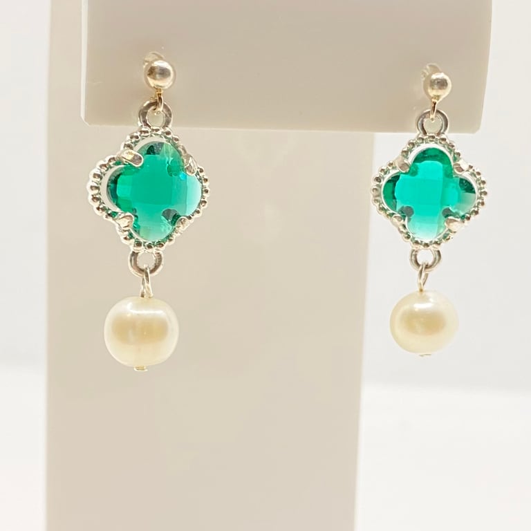 Freshwater Pearl and Green Four Leaf Clover Zircon Silver Plated Earrings