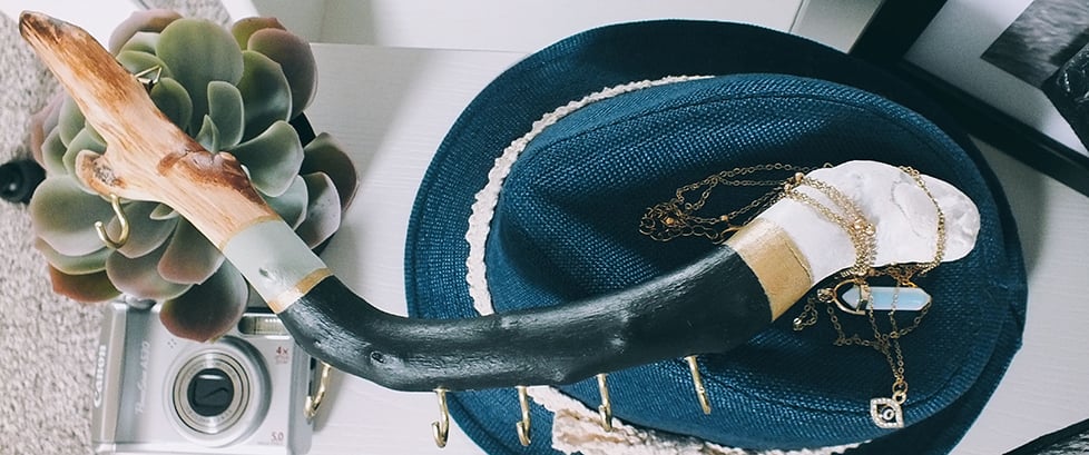 Heartwood Minimal Decor