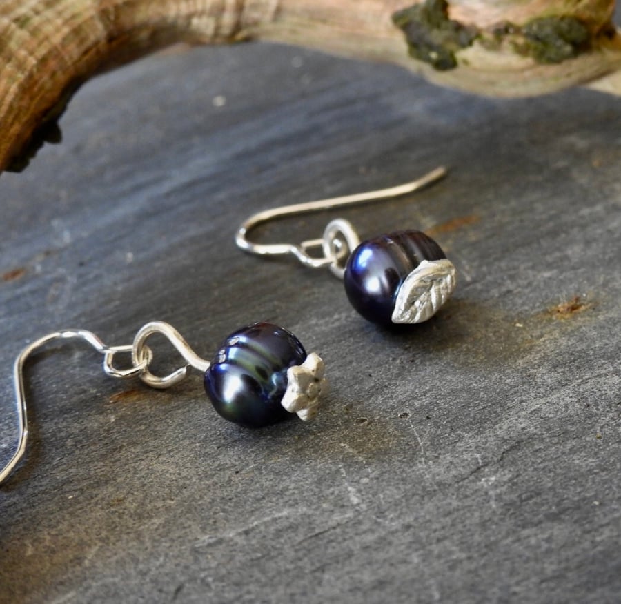 Pearl Earrings With a Modern Twist.