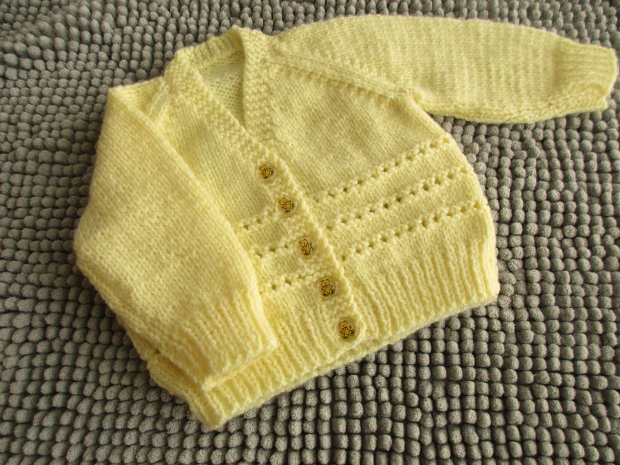 16" Lemon Eyelet V Neck Cardigan