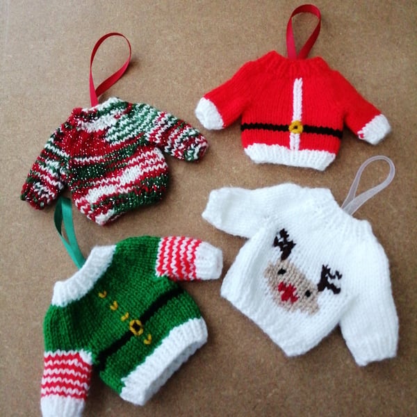 Set of 4 mini Christmas Jumpers 