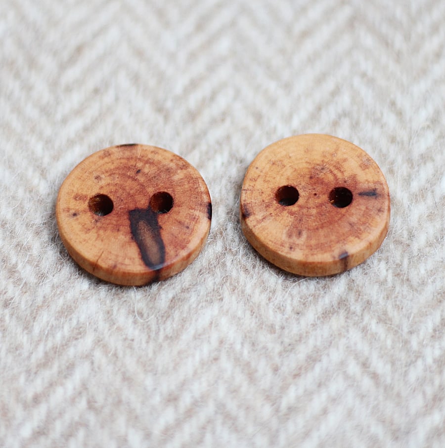 Buttons x2, wooden handcrafted, all natural