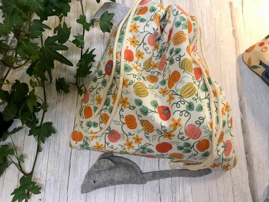 Autumn Knitting Crochet Craft Project Bag with Lavender Mouse