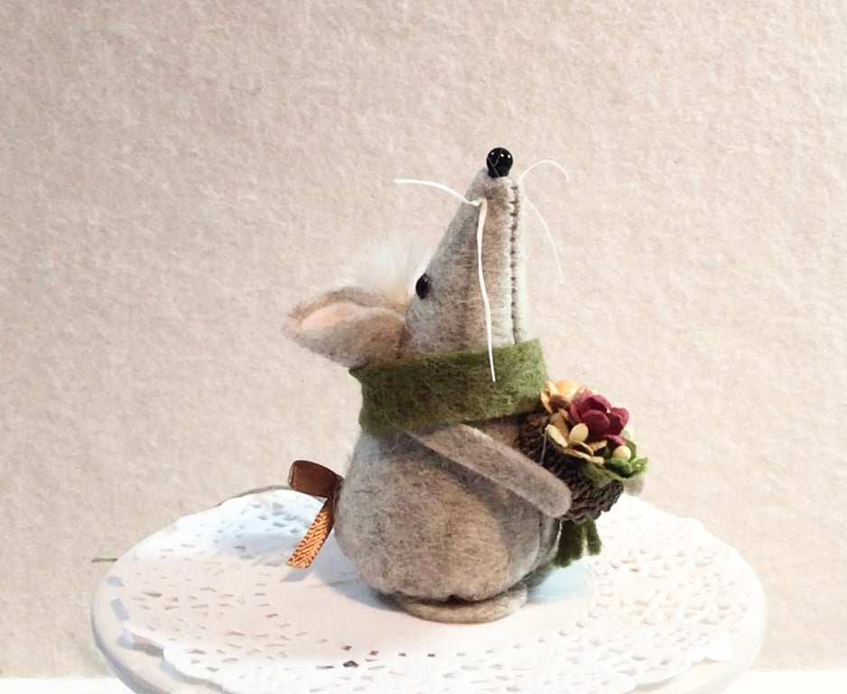 Little Grey Felt Mouse with Autumn Bouquet. Handmade Home Decor, Gift