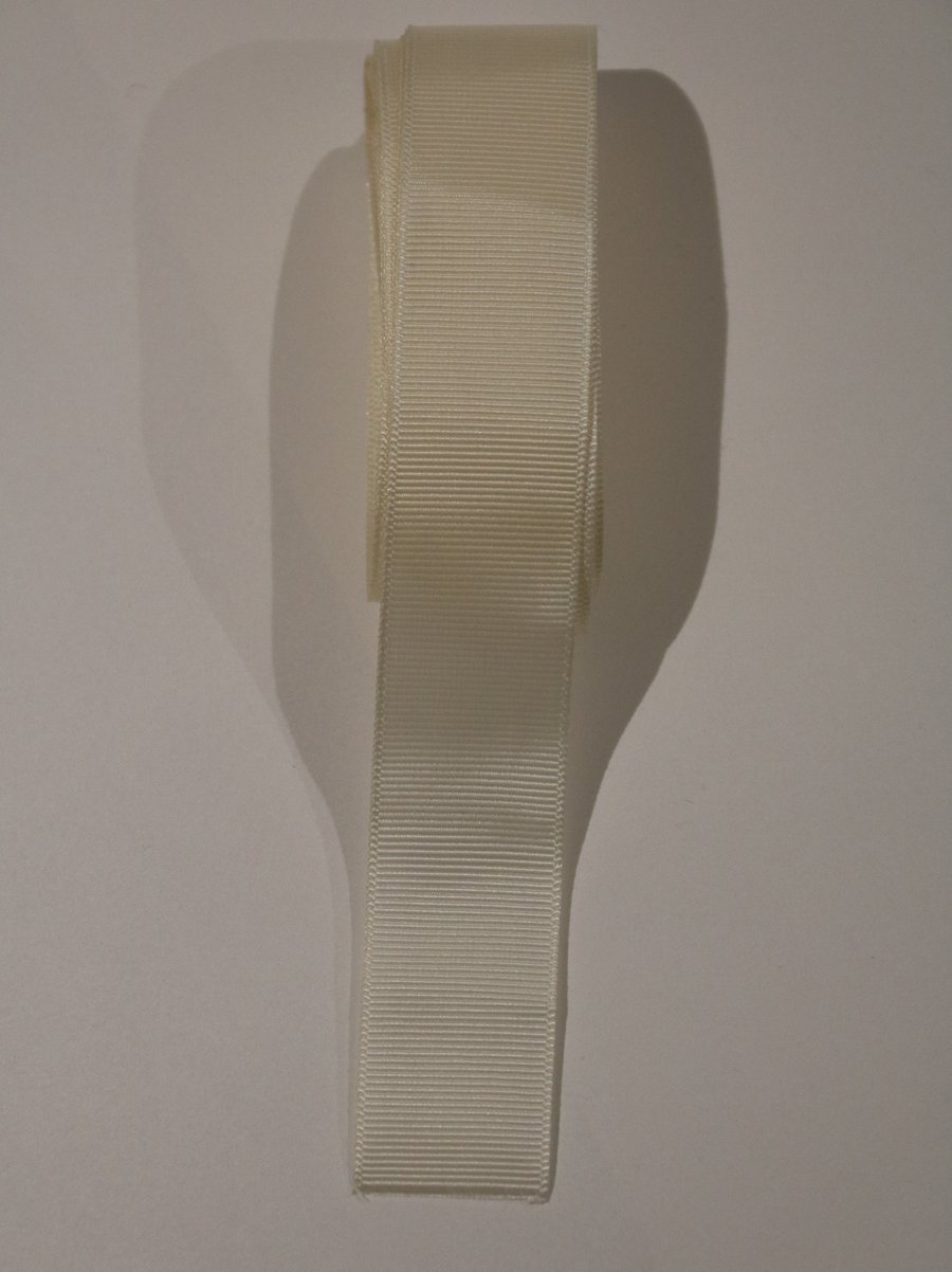 Grosgrain ribbon, Ivory, 25mm wide x 3.63m long