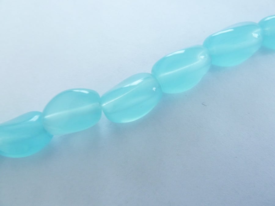 aqua twist glass beads