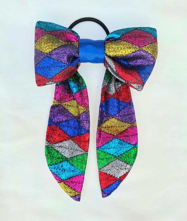 Harlequin pattern hair bow