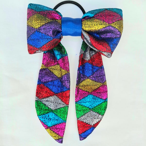 Harlequin pattern hair bow