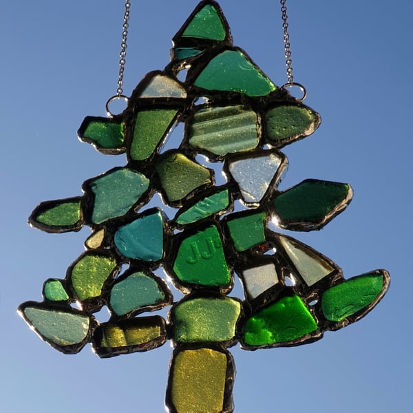 Seaglass Christmas tree suncatcher 