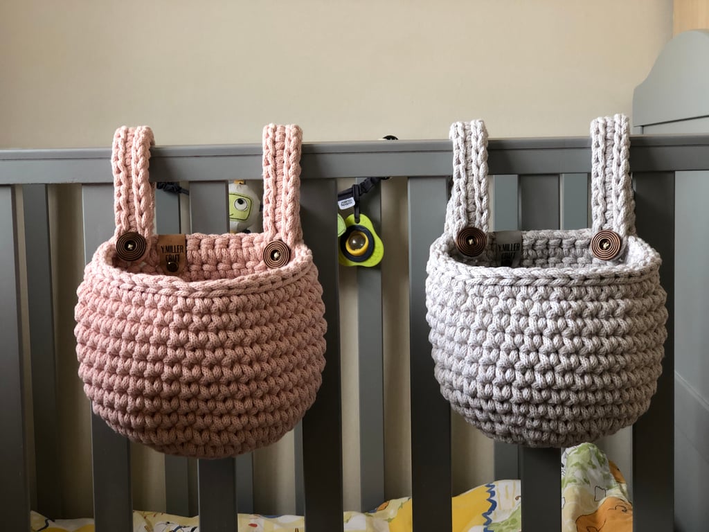 Cot bed hanging storage 