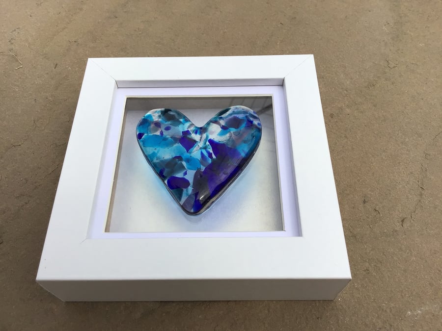 Heart picture with fused glass 