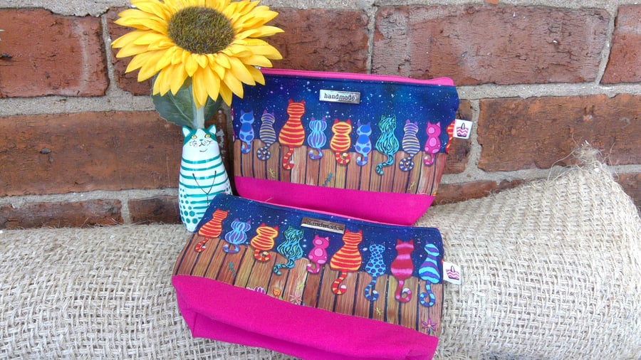 Cat Two Tone Zip Pouch