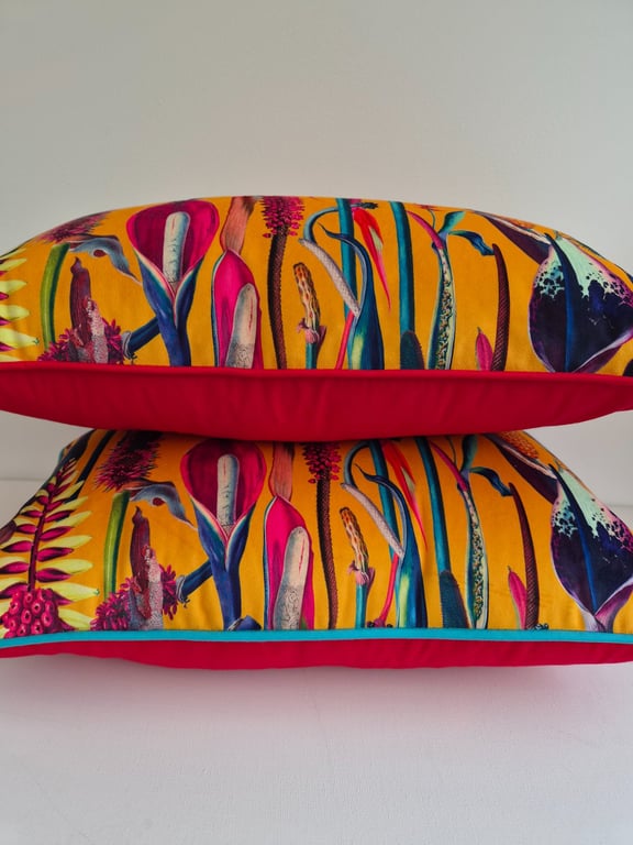 Printed Velvet Jungle Design Cushion Cover 