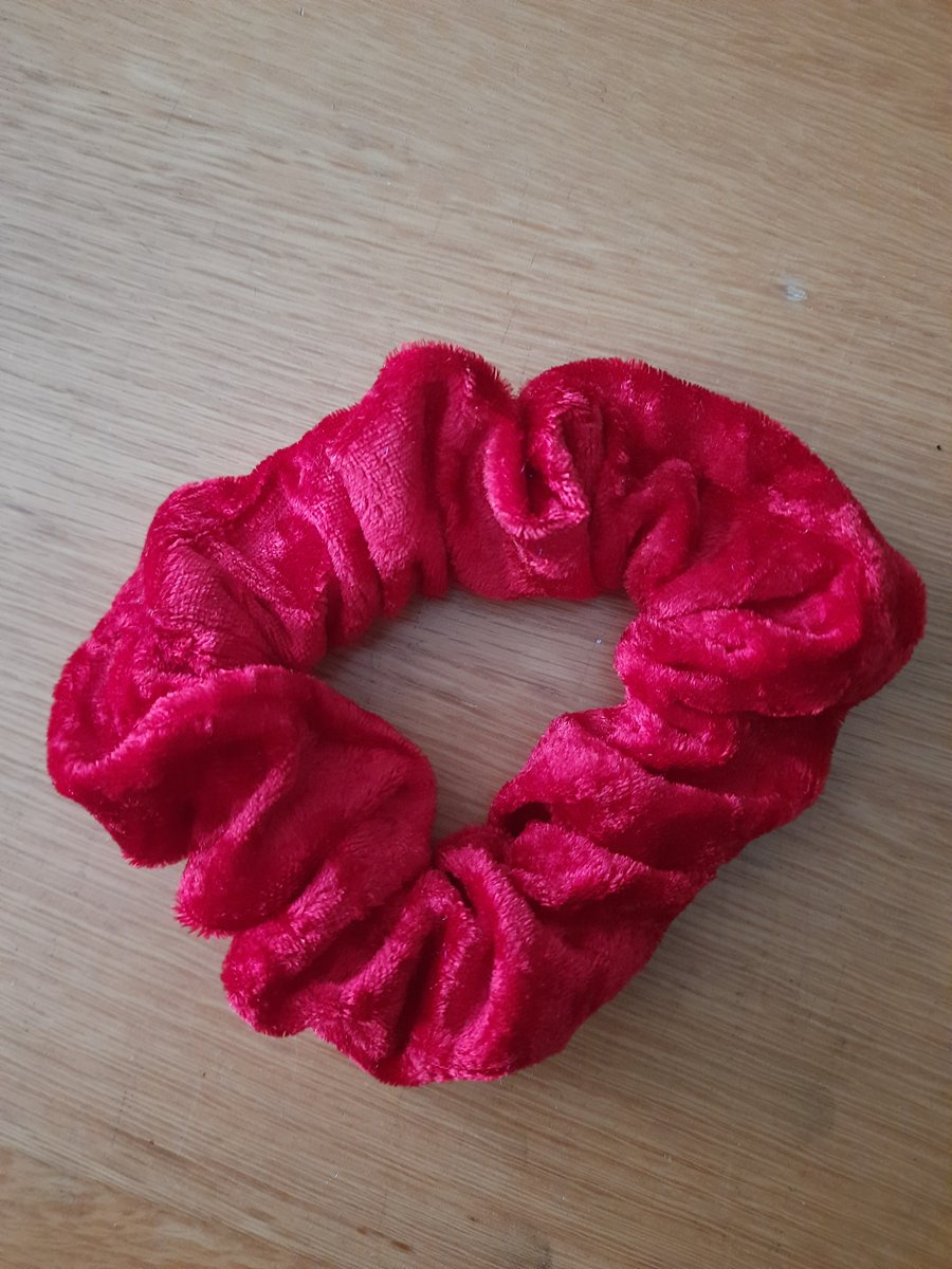 Velvet Hair Scrunchie - red